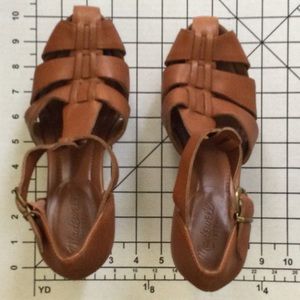 Wooden platform sandal-shoes heels